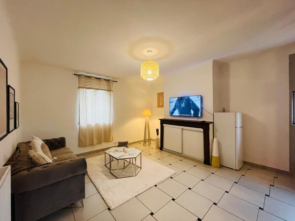 Appartement Ideal Au Coeur D Auxerre Exteriör bild